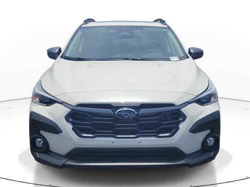 Used 2024 Subaru Crosstrek 2.0i Premium AWD/4WD image 2