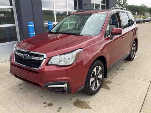 Used 2018 Subaru Forester 2.5i Premium AWD/4WD image 2