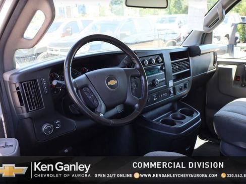 Used 2022 Chevrolet Express 3500 w/ Power Convenience Package RWD image 10