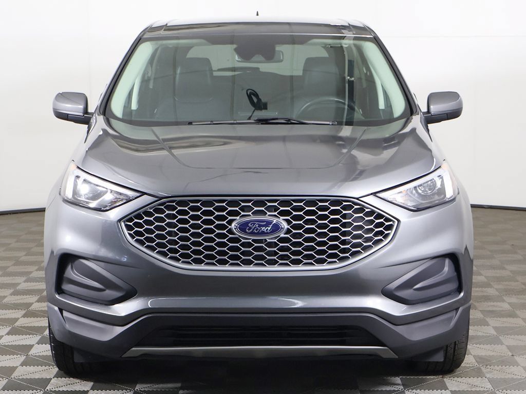 Used 2024 Ford Edge SEL AWD/4WD image 11