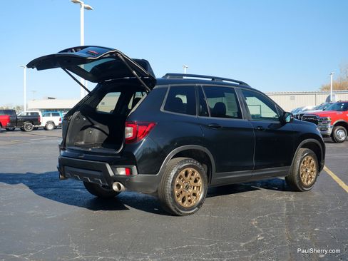 Used 2023 Honda Passport TrailSport image 19
