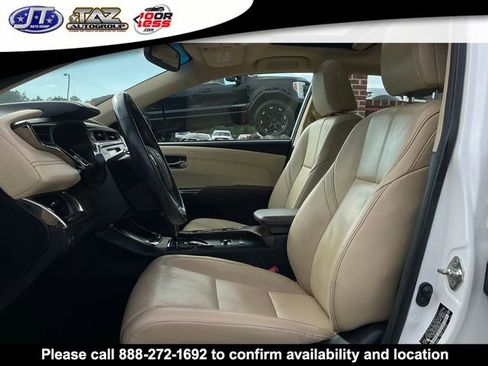 Used 2013 Toyota Avalon Limited image 10