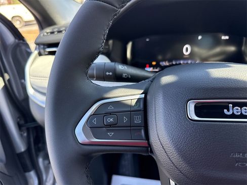 New 2026 Jeep Compass Limited w/ Sun, Sound & Navigation Group image 15