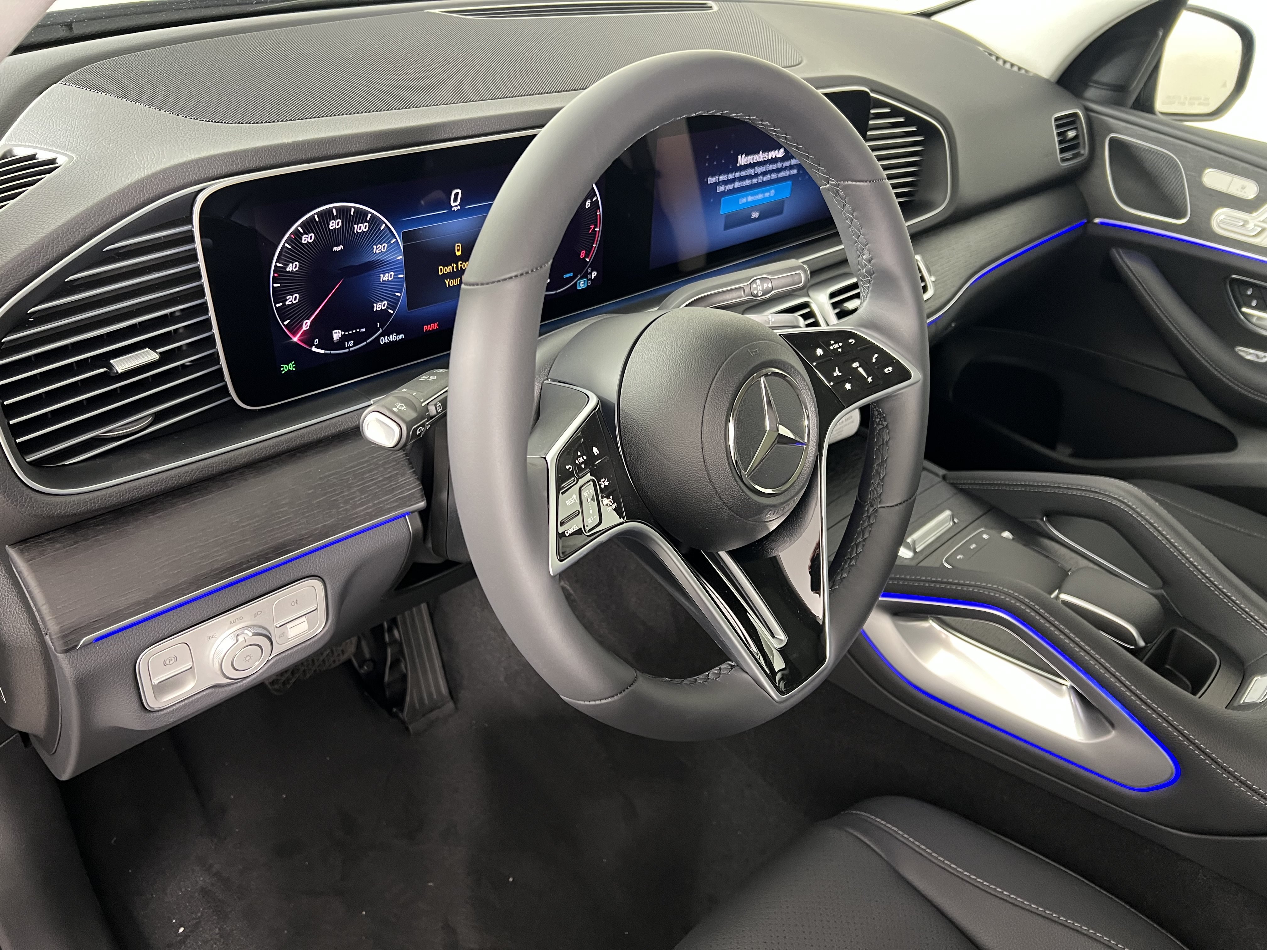 New 2026 Mercedes-Benz GLE 350 4MATIC image 18