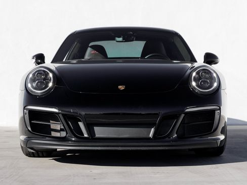 Used 2019 Porsche 911 Carrera GTS image 10