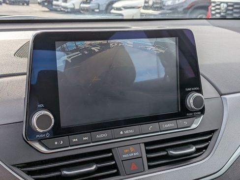 Used 2024 Nissan Altima 2.5 SR image 20