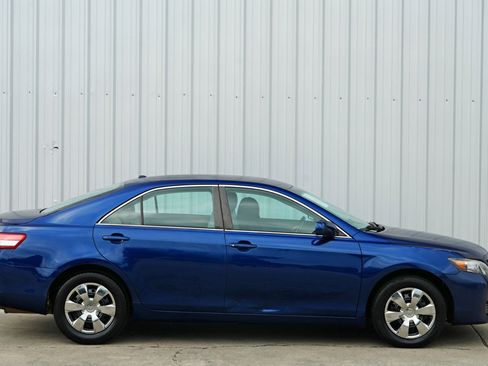 Used 2010 Toyota Camry image 45