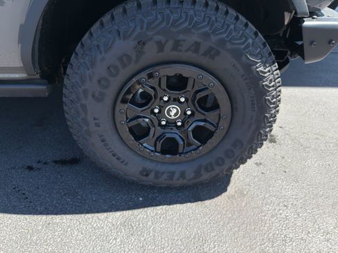 New 2026 Ford Bronco Badlands AWD/4WD image 10