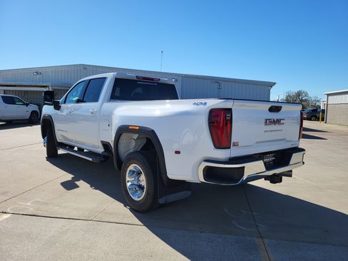New 2026 GMC Sierra 3500 SLE image 7