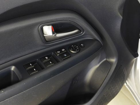 Used 2016 Kia Rio SX image 12
