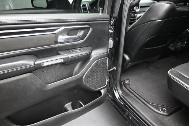 Used 2024 RAM 1500 Laramie AWD/4WD image 16