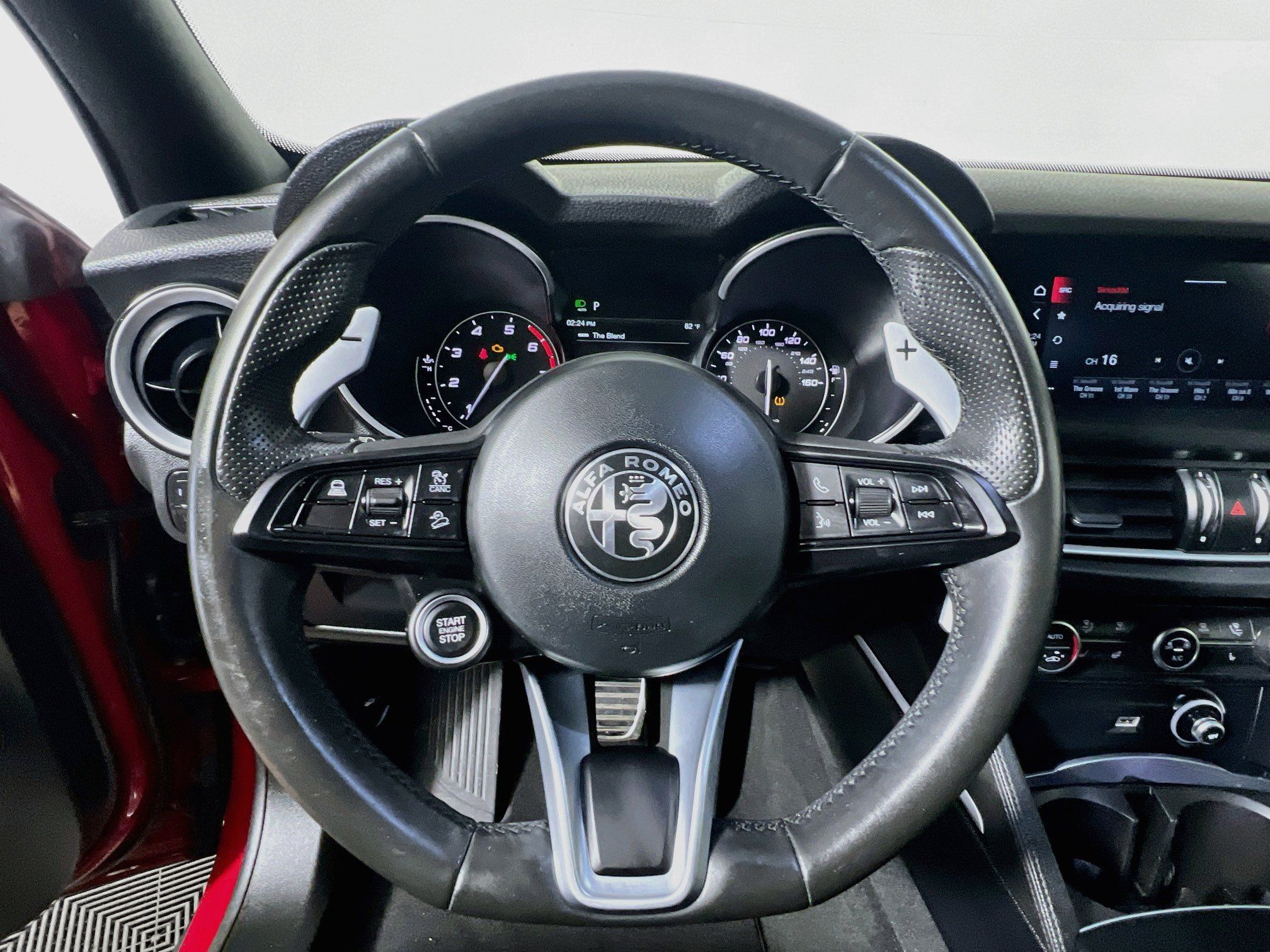 Used 2023 Alfa Romeo Stelvio Sprint RWD image 17