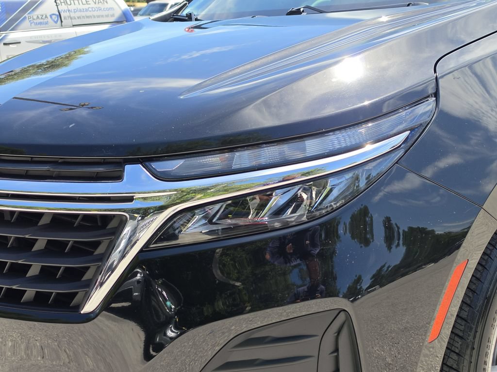 Used 2024 Chevrolet Equinox LS w/ Driver Confidence II Package FWD image 7