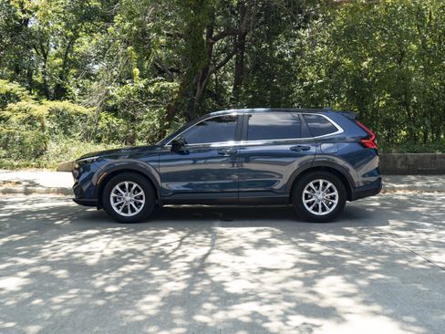 Used 2024 Honda CR-V EX image 6