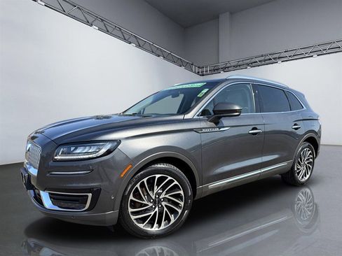 Used 2020 Lincoln Nautilus Reserve w/ Equipment Group 201A image 26