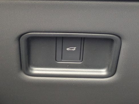 New 2026 Land Rover Range Rover Sport Dynamic SE image 18