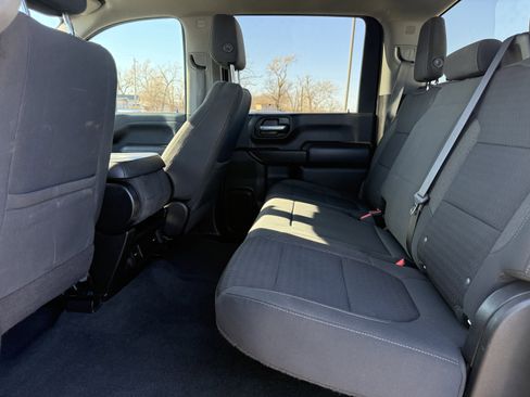 Used 2021 Chevrolet Silverado 2500 LT w/ Z71 Off-Road Package image 8