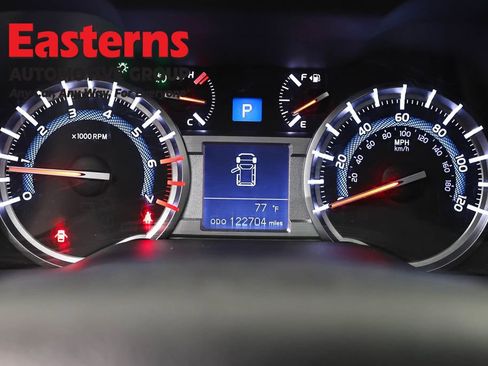 Used 2016 Toyota 4Runner Limited AWD/4WD image 18