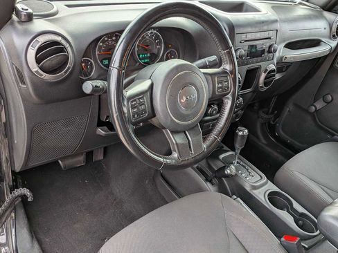 Used 2016 Jeep Wrangler Unlimited Sport w/ Connectivity Group image 2