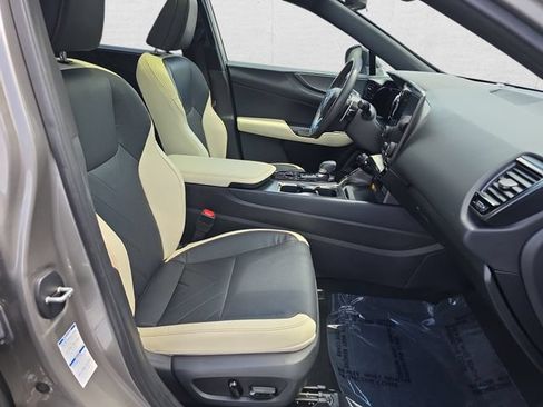 Used 2023 Lexus NX 350 AWD image 10