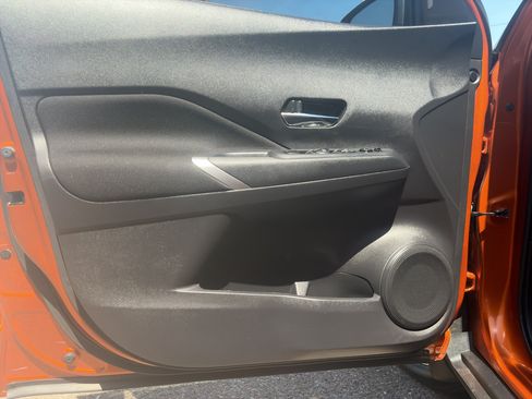 Used 2023 Nissan Kicks SV FWD image 17