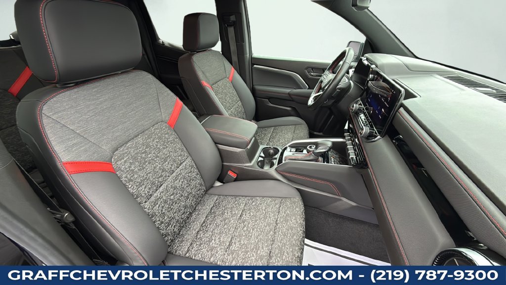 Used 2023 Chevrolet Colorado Z71 AWD/4WD image 35