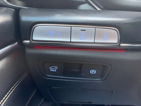 Used 2024 Genesis GV80 2.5T AWD/4WD image 11