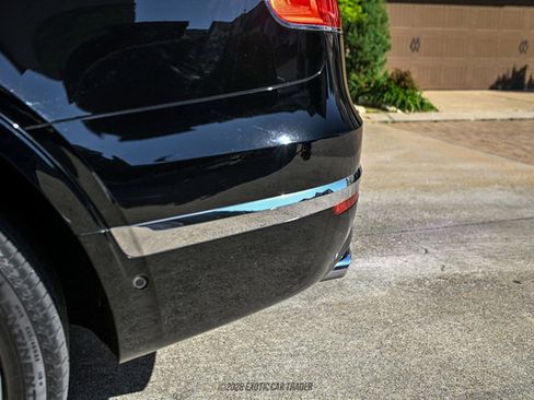 Used 2018 Bentley Bentayga image 98