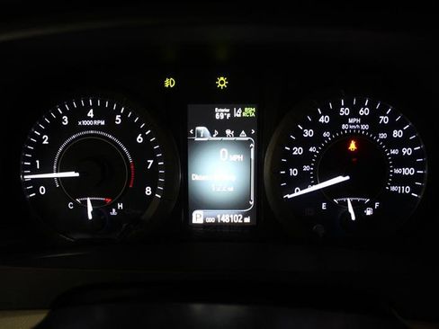 Used 2022 Dodge Durango R/T w/ Blacktop Package AWD/4WD image 16