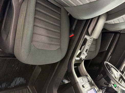 Used 2020 Ford Fusion SE image 23