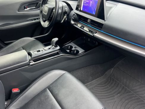 Certified 2023 Toyota Prius XLE image 16
