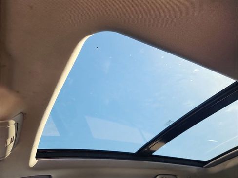 Certified 2020 Chevrolet Equinox Premier image 19