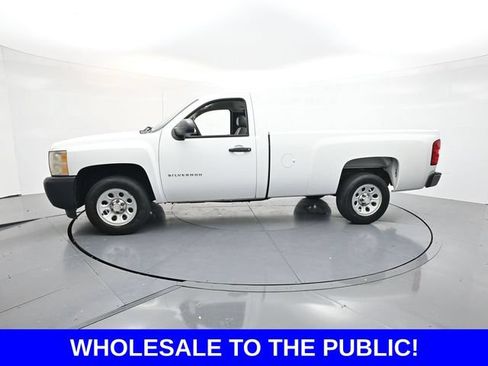 Used 2011 Chevrolet Silverado 1500 W/T RWD image 4