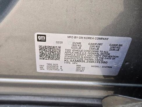 Used 2025 Buick Encore GX Preferred FWD image 23