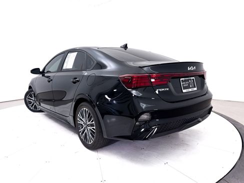 Used 2024 Kia Forte GT-Line w/ GT-Line Premium Package FWD image 2