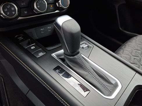 Certified 2025 Nissan Kicks SV image 17