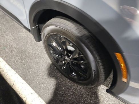 Used 2026 Honda CR-V Sport Touring image 4