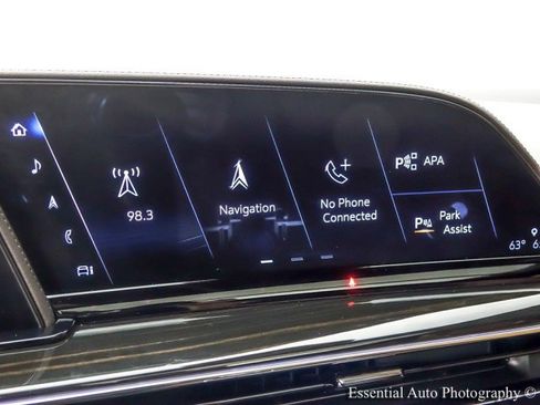 Used 2023 Cadillac Escalade Sport w/ LPO, ONYX Package image 23