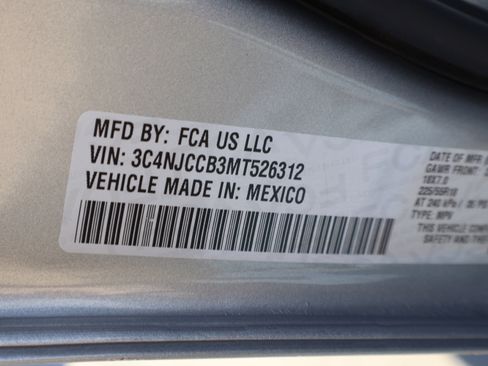 Used 2021 Jeep Compass Limited image 45