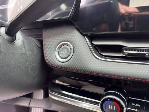 New 2026 Chevrolet Equinox RS image 19