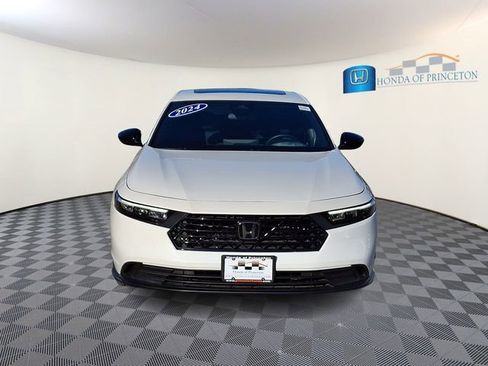 Used 2024 Honda Accord Sport image 2