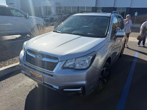 Used 2017 Subaru Forester 2.5i Premium image 4