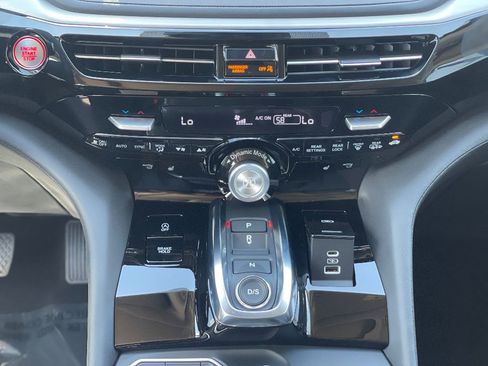Certified 2023 Acura MDX SH-AWD w/ Technology Package image 24