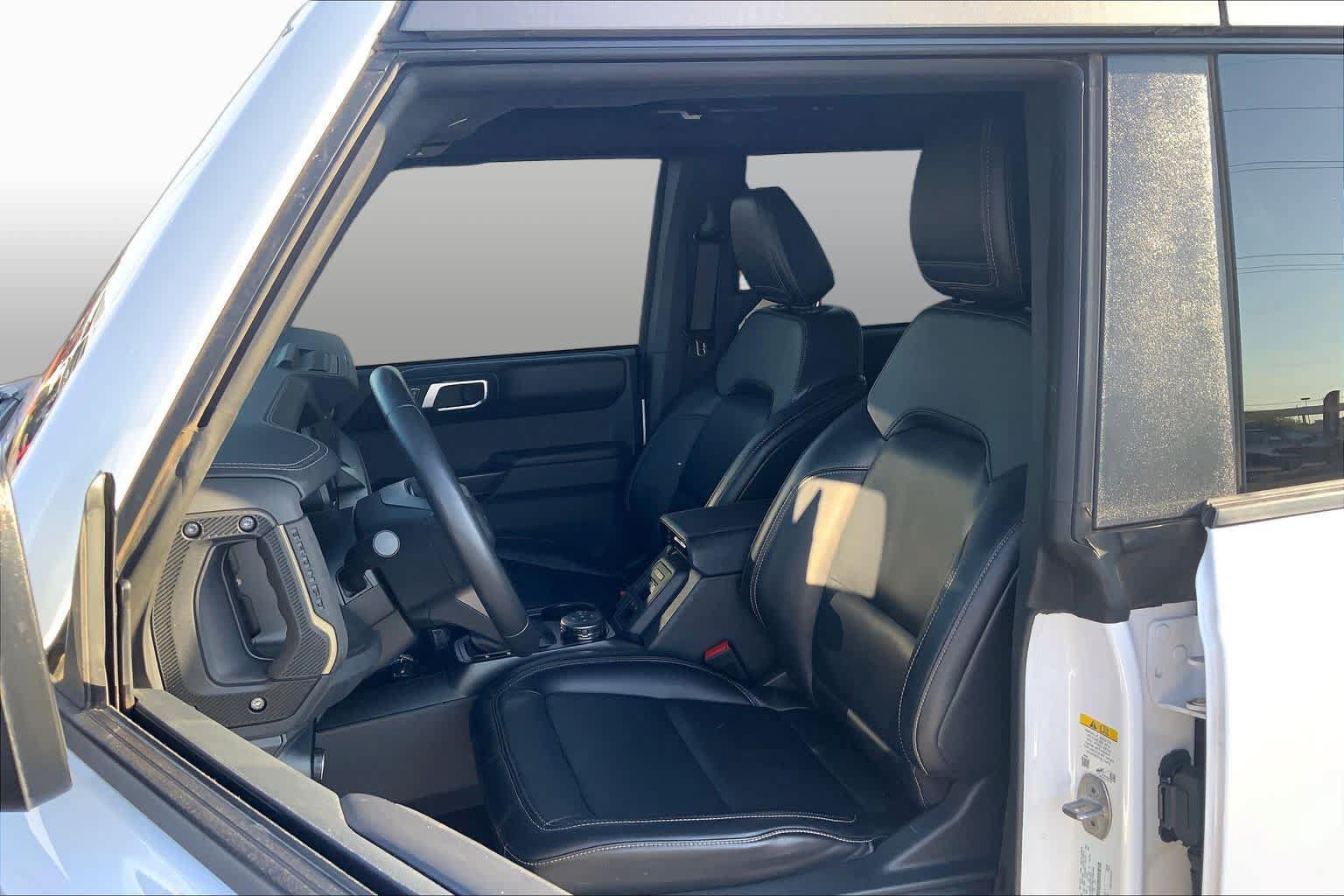 Used 2025 Ford Bronco Badlands AWD/4WD image 8