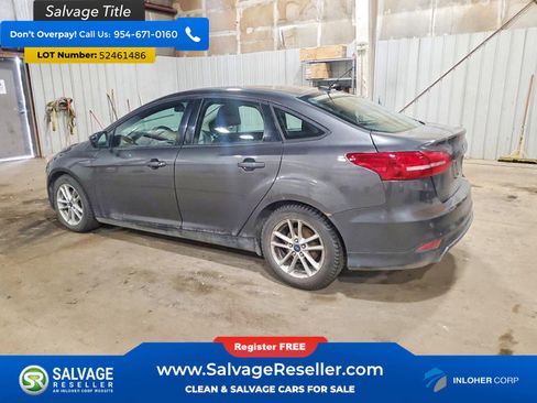 Used 2018 Ford Focus SE FWD image 3