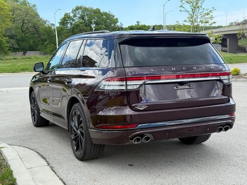 Certified 2023 Lincoln Aviator Reserve w/ Equipment Group 201A image 7