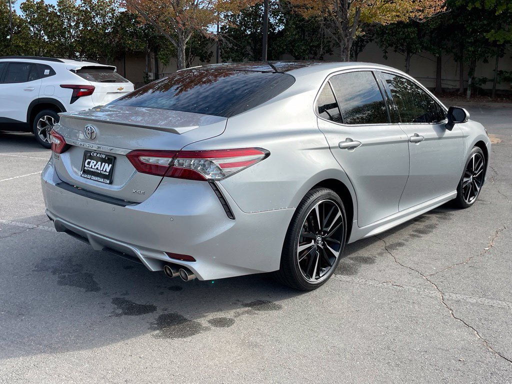 Used 2018 Toyota Camry XSE FWD image 7