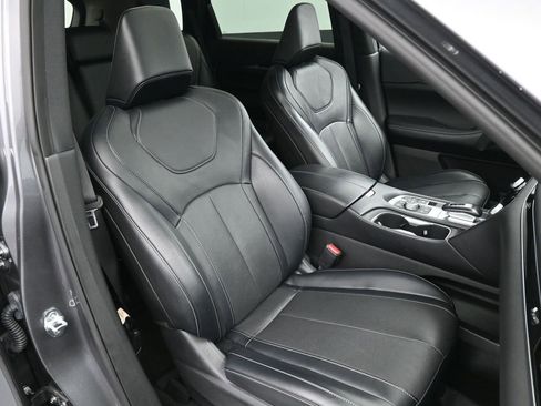 Used 2024 INFINITI QX60 Pure image 17