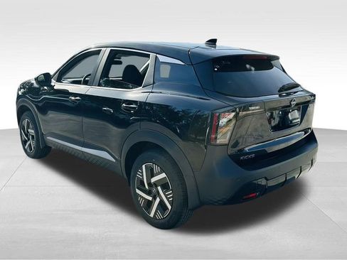 New 2026 Nissan Kicks SV image 5