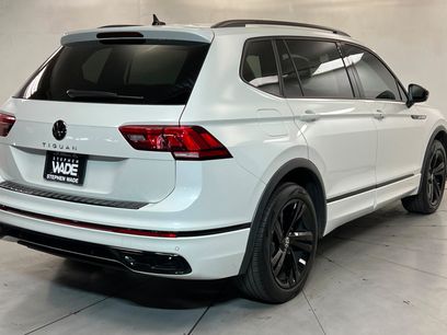 Used 2024 Volkswagen Tiguan SE R-Line